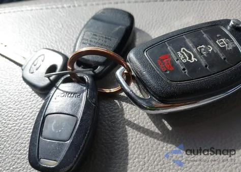 2016 Hyundai Sonata Sport из США, поврежденный, VIN 5NPE34AF1GH294691